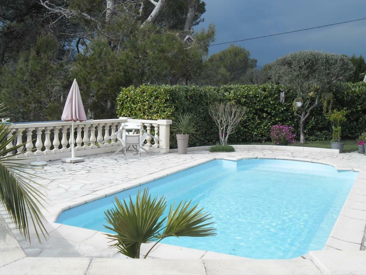 Charmante Villa A 15 Min De Nice Avec Piscine Blausasc Luaran gambar